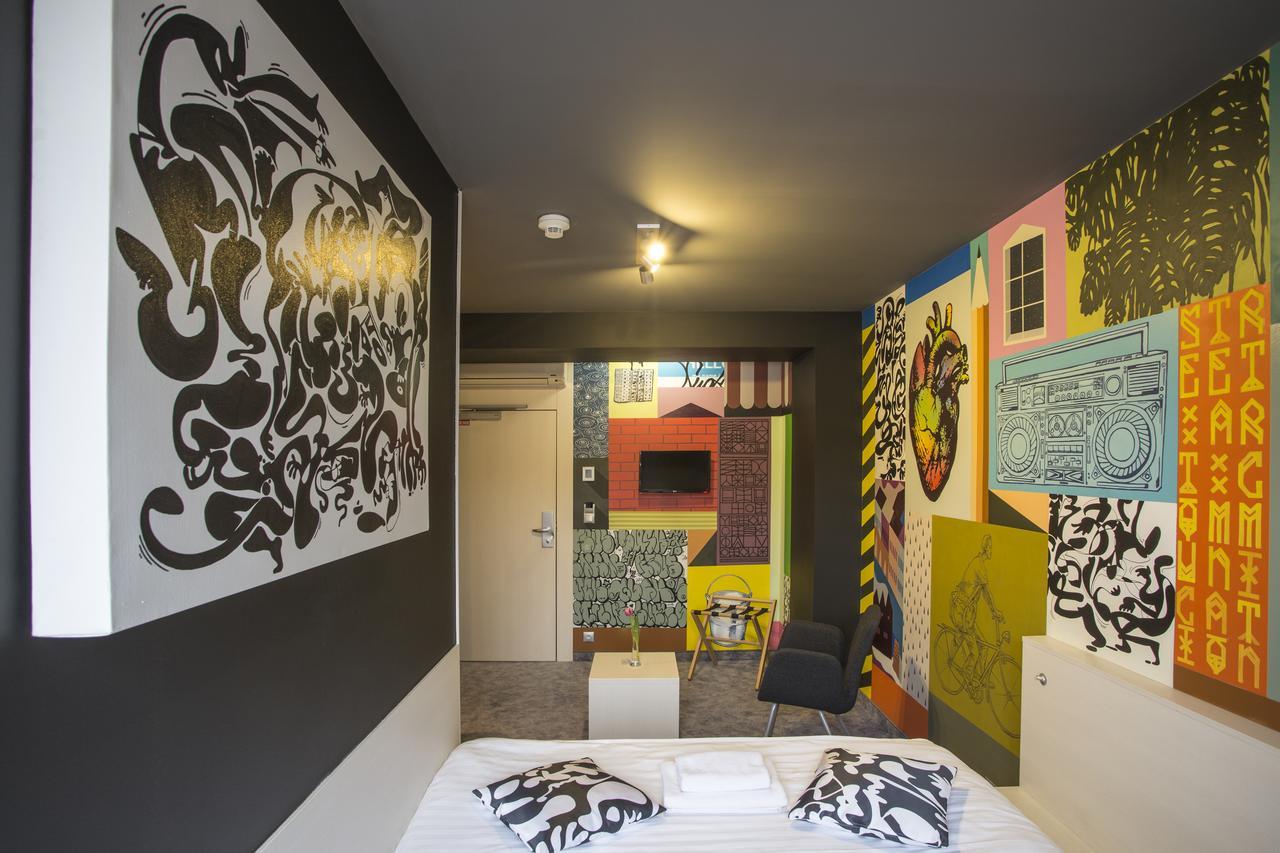 The Invisible Hotel — Urban Flashbacks Kosice Exterior photo